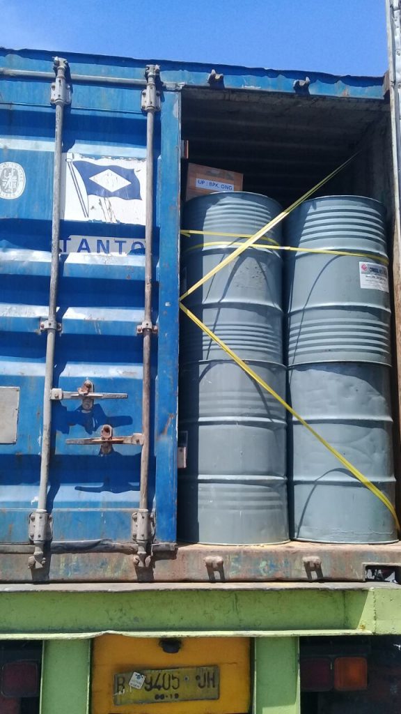 Pengiriman mandiri yasa logistik bahan bahan